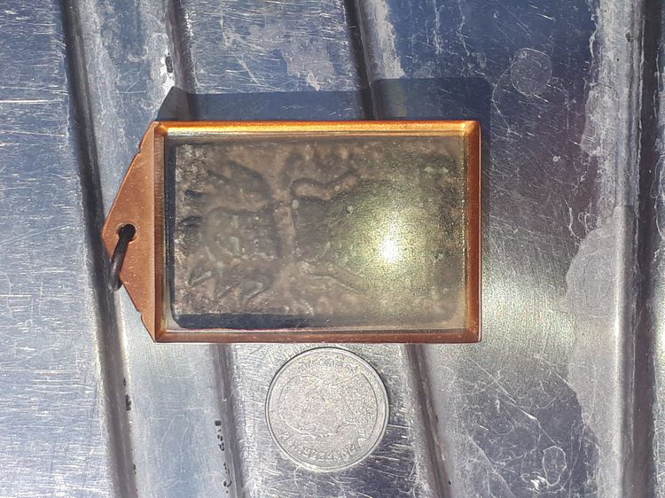 ยักษ์ วัดละมุด จ.อยุธยา ด้านหลังสวย เนื้อตะกั่ว พิมพ์สวย คม แปลก เก่า แท้ หายาก เลี่ยมเดิมๆ ยักษ์ หรือ ท้าวเวสสุวรรณ วัดละมุด อยุธยา สุดยอดข รูปที่ 4