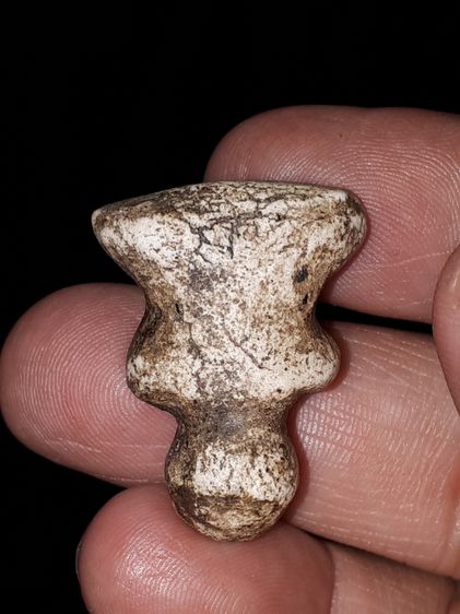 พระปิดตา หลวงปู่เอี่ยม วัดสะพานสูง เนื้อผง ผิวมัน ออกสีขาวอมเหลือง มีเม็ดขี้ยุ่ง แห้ง ย่น เหี่ยว มีคราบรักเก่า รูปทรงสวยงาม Classic สภาพสวยส รูปที่ 9