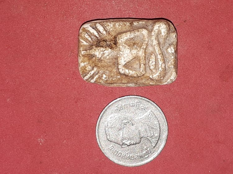 พระผง ขุดสระใหญ่ หลังอูม หลวงปู่เผือก วัดกิ่งแก้ว สมุทรปราการ รุ่นแรก ปี2460 เนื้อผงพุทธคุณ พระเนื้อผงยุคเก่าอันดับต้นๆ บางองค์เนื้อเหมือนกั รูปที่ 11