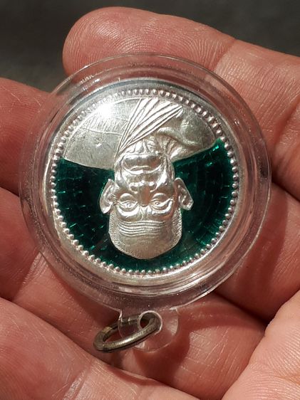 เหรียญกลม เนื้อเงินลงยา ตอกโค็ด หน้า หลัง ๙๗ หลวงปู่คร่ำ วัดวังหว้า วัดวังหว้า อ.แกลง จ.ระยอง ปี 2537 เก่า สภาพสวยมาก แท้ หนา มีน้ำหนัก รูปแ รูปที่ 4