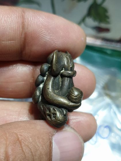 รูปหล่อพระพิฆเนศ ปิดตา พิมพ์ปั่น ไม่ตะเข็บ สวยผิวตึงแห้งเก่าตามอายุ พระแท้ พระสายใต้ ไม่ทราบวัดปีที่ออกเก่าตามอายุ  รูปที่ 2