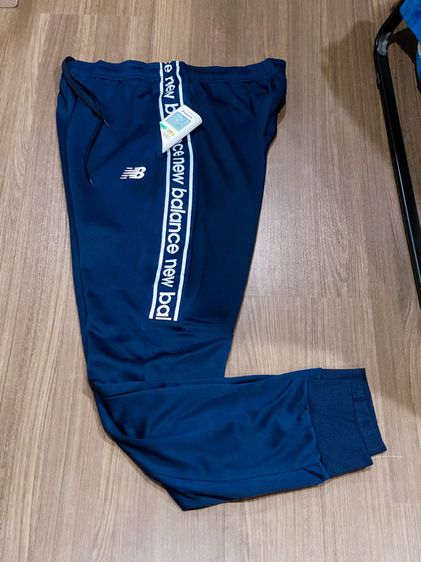 กางเกงวอร์มสีกรม แบรนด์ new balance รูปที่ 4