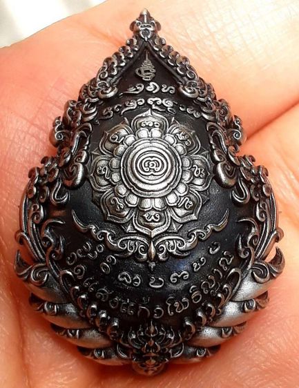 พระพุทธเจ้า5พระองค์ เนื้อเงิน ครูบาอริยชาติ ขนาด3.9เซ็นต์ รูปที่ 17