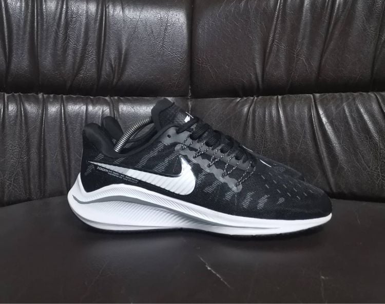 รองเท้าวิ่ง Nike Zoom Vomero 14 Black Thunder Grey