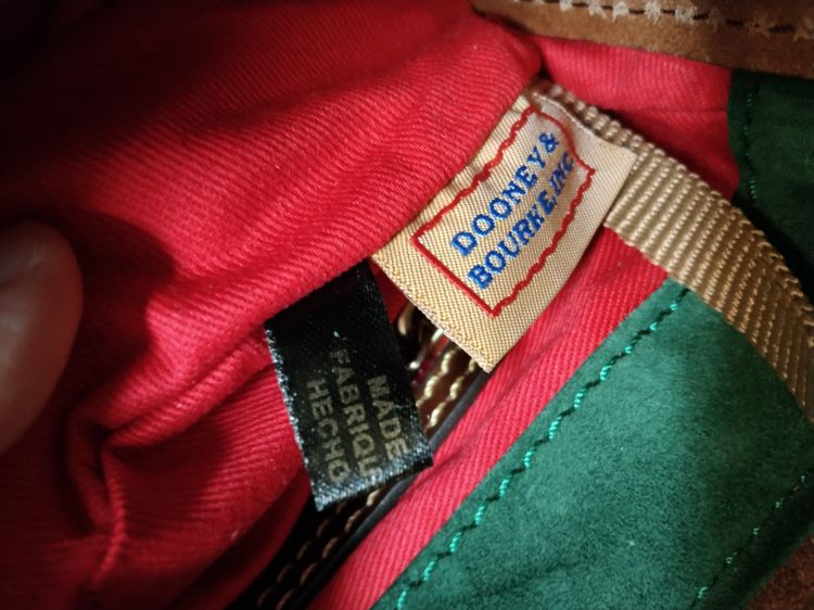 กระเป๋าหนัง Dooney Bourke 1975 Small Flap Crossbody สีแดง ส่งฟรี รูปที่ 12