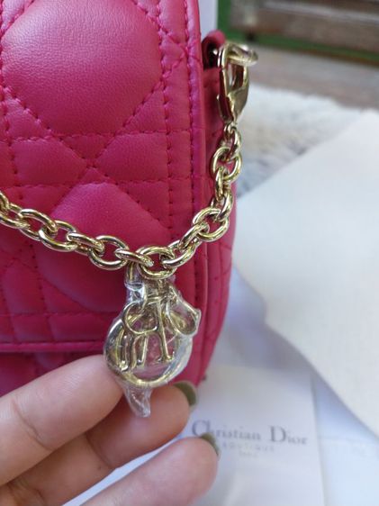 กระเป๋าChristian Dior miss dior fuchsia cannage quilted lamskin สีสวยน่ารักหายากมากค่ะ รูปที่ 18