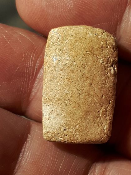 พระผง พิมพ์ขุดสระเล็ก หลวงปู่เผือก วัดกิ่งแก้ว สมุทรปราการ ปี 2460 เนื้อผงพุทธคุณ พระเนื้อผงยุคเก่า อันดับต้นๆ บางองค์เนื้อเหมือนกับ พระสมเด รูปที่ 10