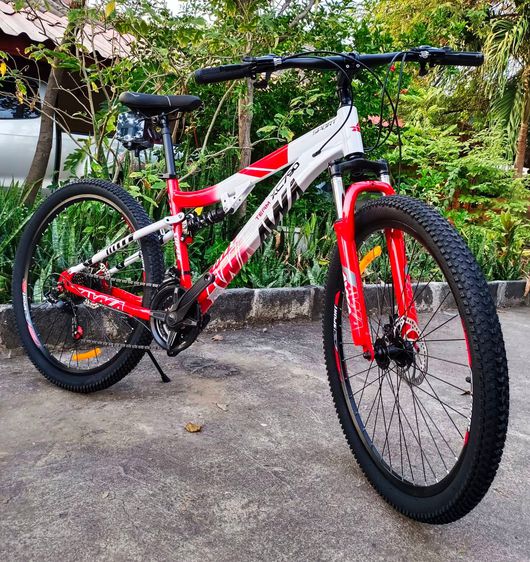 จักรยานเสือภูเขาว มีโช๊คหน้า+กลาง ดาวฮิลล์ ฟูลซัส ดีไซน์สวยงาม โดดเด่น ปี 2023  เฟรมเหล็ก Hiten แข็งแรง แน่นหนา เกียร์ ชิมาโน 21 สปีด สายเบร รูปที่ 2
