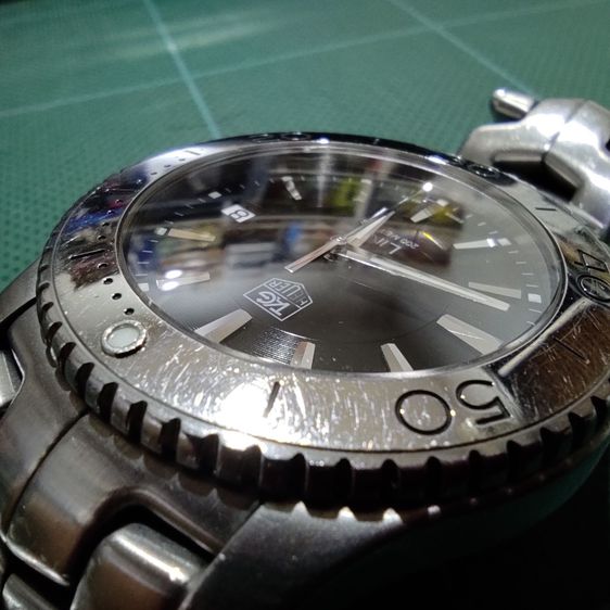นาฬิกาผู้ชาย Tag Heuer - Link WJ1110 รุ่นยอดนิยม ขนาหน้าปัทม์ 39 มิลลิเมตร กันน้ำลึก 200 เมตร