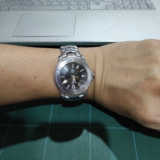 นาฬิกาผู้ชาย Tag Heuer - Link WJ1110 รุ่นยอดนิยม ขนาหน้าปัทม์ 39 มิลลิเมตร กันน้ำลึก 200 เมตร รูปที่ 10