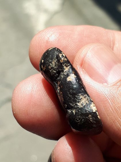 พระปิดตา พิมพ์ใหญ่หลังแบบตัดชิด หลวงพ่อแก้ว วัดเคลือวัลย์ เนื้อผงจุ่มรัก ผิวเดิม สภาพแห้งเก่า รักหลุดร่อน ไม่มีหักซ่อม แท้ แปลก หายาก พร้อมก รูปที่ 5