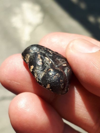 พระปิดตา พิมพ์ใหญ่หลังแบบตัดชิด หลวงพ่อแก้ว วัดเคลือวัลย์ เนื้อผงจุ่มรัก ผิวเดิม สภาพแห้งเก่า รักหลุดร่อน ไม่มีหักซ่อม แท้ แปลก หายาก พร้อมก รูปที่ 8