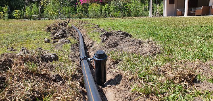 สปริงเกอร์ ระบบรดน้ำอัตโนมัติ ระบบไฟสวน ไฟสนาม  จัดสวน  รูปที่ 15