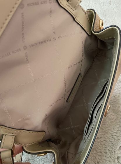   กระเป๋า Michael Kors 35T9GO8C1L Small Crossbody ของแท้ รูปที่ 9