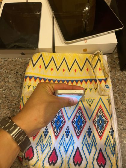 ขายไอโฟน4,5Sสีดำ,ขาว16กิ๊กสูนTrueมีกล่องใช้งานดีทุกๆฟังชั่นถูกมากก รูปที่ 9