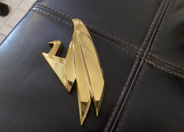 โช๊คฝากระโปรงหน้า Harrier Hybrid Premium UX60 รุ่นปี 2014 และ โลโก้กระจังหน้า ของใหม่ รูปที่ 8