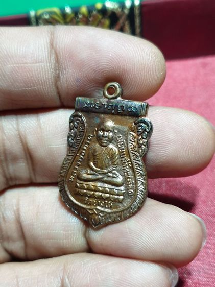 หรียญหลวงพ่อทวดหลังสมเด็จพระเจ้าตากสินมหาราชพิมพ์เสมาหัวโต เนื้อทองแดงผิวไฟ ตอกโค๊ด นะ 2 ตัว ปี40สวยแชมป์ไม่ผ่านการใช้พระแท้หายาก รูปที่ 7