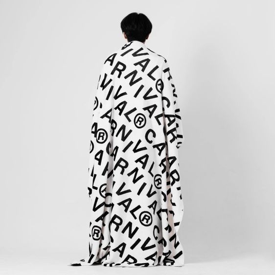 ผ้าห่ม CARNIVAL® Monogram Blanket แท้ รูปที่ 3