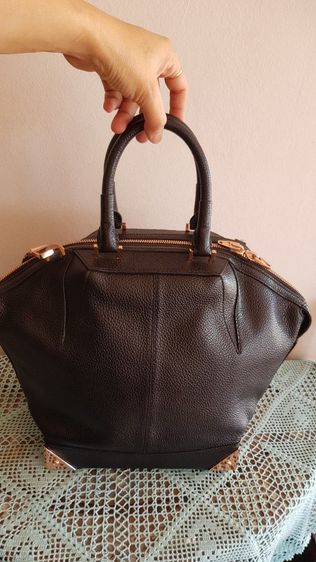 กระเป๋าแบรนด์ Alexander wang มือสองของแท้ รูปที่ 3