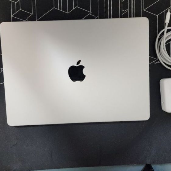 Apple Mackbook Pro 14 Inch แมค โอเอส 16 กิกะไบต์ USB ใช่ Macbook Pro 14" M1 Pro base model 2021