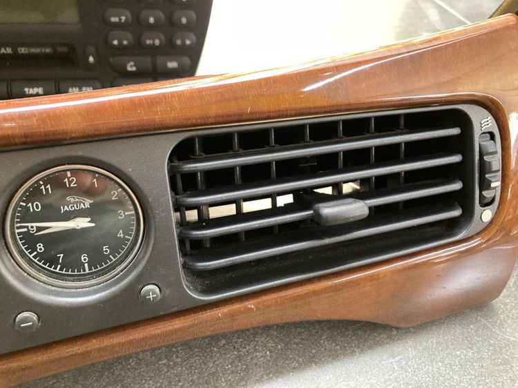 ช่องแอร์ วิทยุ เสาอากาศ Jaguar X308 XJ8 วิทยุจอใหญ่ Model AJ2000W รูปที่ 8