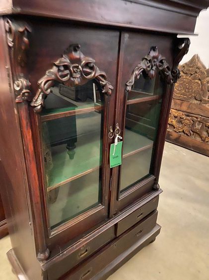 ตู้ไม้สักโบราณ victoria style รูปที่ 3