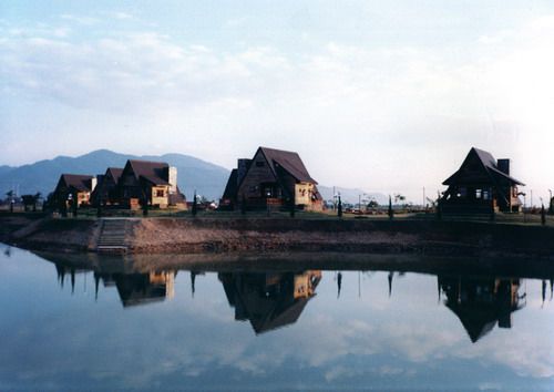 ไม่ใช่ ขายที่ดิน โฉนดลอย ที่เชียงราย 383 ไร่ ราคาพิเศษเดือนนี้ 200 ลบ.เท่านั้นค่ะ ราคาเดิม 225 ลบ. ( เจ้าของขายเอง ) รูปที่ 4