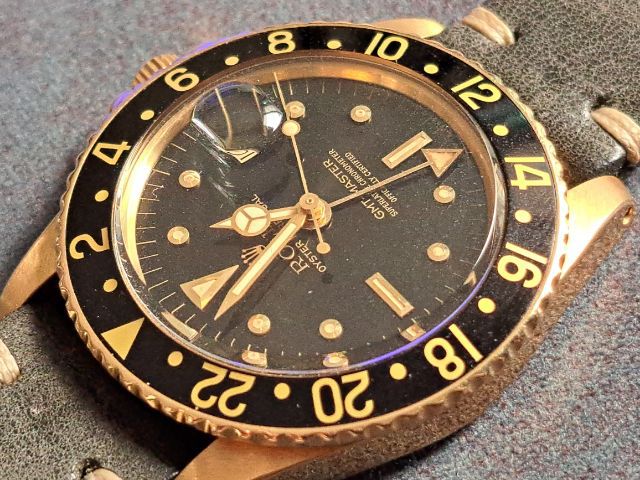 Rolex 1675 GMT 18k YG black nipple dial รูปที่ 2