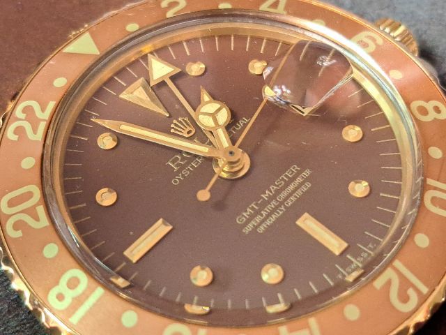 Rolex 1675 GMT 18k YG brown nipple dial รูปที่ 2
