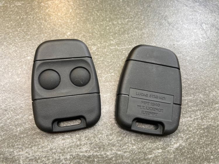 พวงมาลัย Range Rover โฉมปี1994-1999 มือสอง สภาพดี ฝาดุมล้อ โลโก้ กรอบรีโมท รูปที่ 4