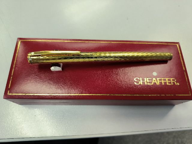 ปากกาหมึกซึม Sheaffer fashion gold electtroplated