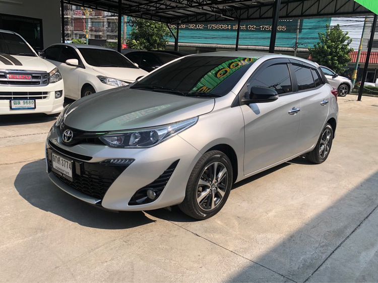 Toyota Yaris 2020 1.2 Sport Premium Sedan เบนซิน ไม่ติดแก๊ส เกียร์อัตโนมัติ เทา