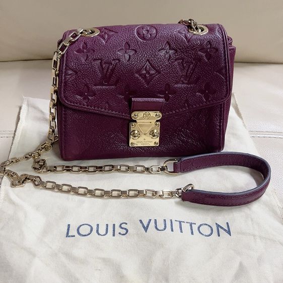 หญิง แดง Louis Vuitton vintage 
