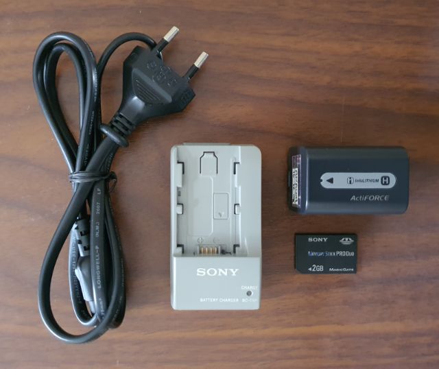 กล่องบันทึกวีดีโอ Sony handican รูปที่ 17