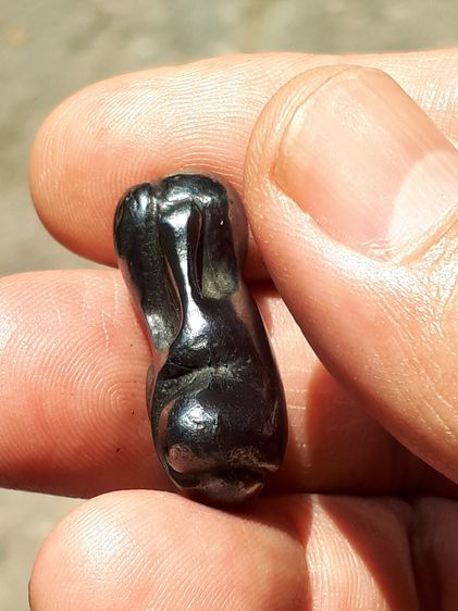 พระปิดตา เนื้อเมฆพัตร หลวงปู่นาค วัดห้วยจระเข้ จ.นครปฐม พิมพ์หูกระต่าย สวยงาม คมชัด สภาพสวย เก่า เดิมๆ แท้ หายากมากๆ มีใบประกาศนียบัตรรับรอง รูปที่ 7