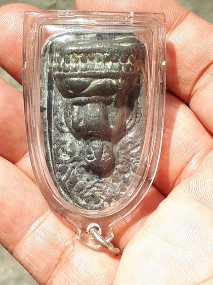 พระเปิม 2 หน้า ลำพูน เนื้อตะกั่ว เก่า สีจืดแล้ว พิมพ์คม ชัด มีน้ำหนักมาก สวย สภาพเดิมๆ แปลก เลี่ยมพลาสติก ไม่รู้กรุ รูปที่ 5