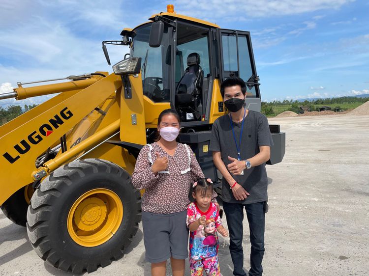 รถตักล้อยางใหม่มือ1 รูปที่ 3