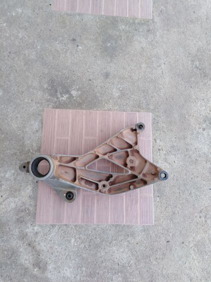 อาร์ม​ยึด​ท่อไอเสีย​ฮอนด้า​แอร์​เบรค​ รูปที่ 2