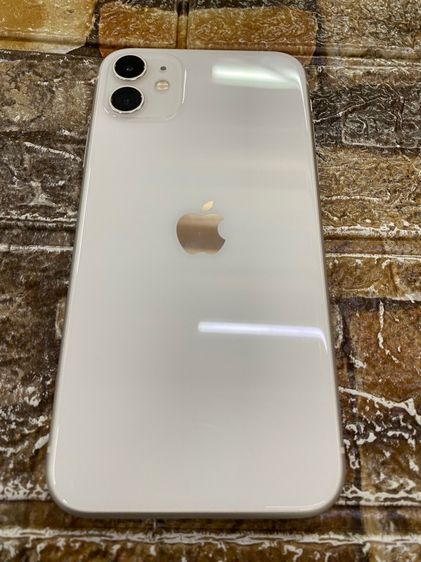 128 GB ขาย iPhone 11 128gb สีขาว ศูนย์ไทย จอแท้ แบตแท้ สแกนใบหน้าได้ รีเซ็ตได้ ไม่ติดไอคราว การใช้งานดี ปกติทุกอย่าง อุปกรณ์ครบ