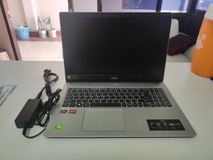 Aspire series วินโดว์ 8 กิกะไบต์ ใช่ NoteBook Acer Aspire3