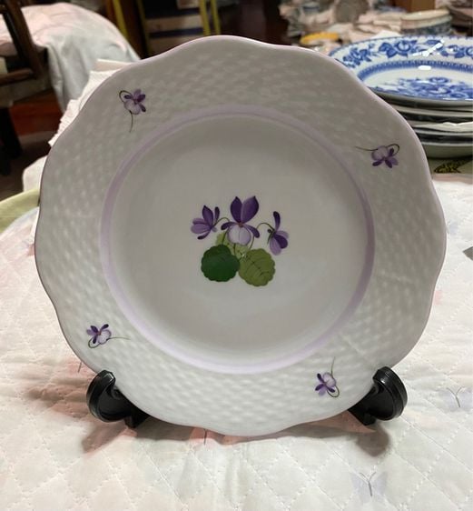 จาน HEREND Hungary Violet Lilac Plate