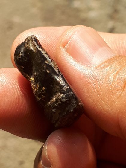 พระปิดตา พิมพ์ใหญ่ หลังแบบ รุ่นแรก หลวงพ่อแก้ว วัดเคลือวัลย์ เนื้อผงคลุกรักจุ่มรัก มีมวลสาร ผิวเดิม สภาพแห้งเก่า รักหลุดร่อน ไม่มีหักซ่อม แท รูปที่ 4