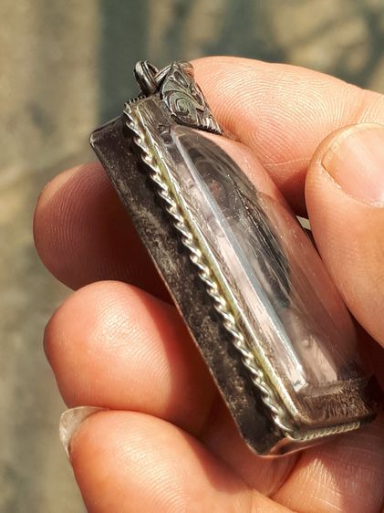 รูปถ่ายหลวงปู่โต๊ะ หลังยันต์ ออกวัดถ้ำสิงโตทอง ปี 2516 ภาพคม ชัด ขนาดรูป 2.5 x 3.0 ซม. สวยงาม สภาพสวย สมบูรณ์ เก่า แท้ หายาก พร้อมเลี่ยมเงิ รูปที่ 7