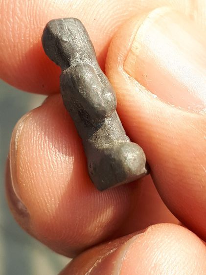 พระปิดตา หลวงพ่อปา วัดโบสถ์ อ.สรรคบุรี จ.ชัยนาท ปี 2450 เนื้อตะกั่ว ขึ้นไขขาว สภาพสวยเดิมๆ สวย เก่ามาก แท้ แปลก หลวงพ่อปา ท่านเป็นพระเกจิในย รูปที่ 4