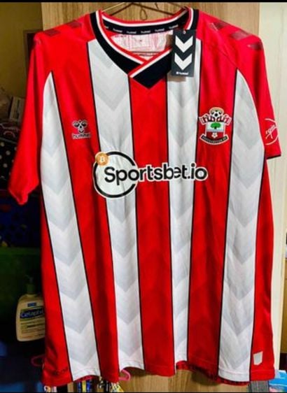 เสื้อเจอร์ซีย์ ผู้ชาย แดง เสื้อฟุตบอล ทีม Southampton ใหม่ ของแท้