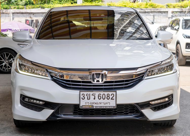 Honda Accord 2018 2.0 Hybrid Tech Sedan ไฮบริด ไม่ติดแก๊ส เกียร์อัตโนมัติ ขาว