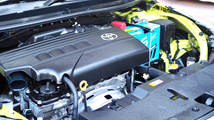 Toyota Yaris 2018 1.2 J Sedan เบนซิน ไม่ติดแก๊ส เกียร์อัตโนมัติ เขียว รูปที่ 4