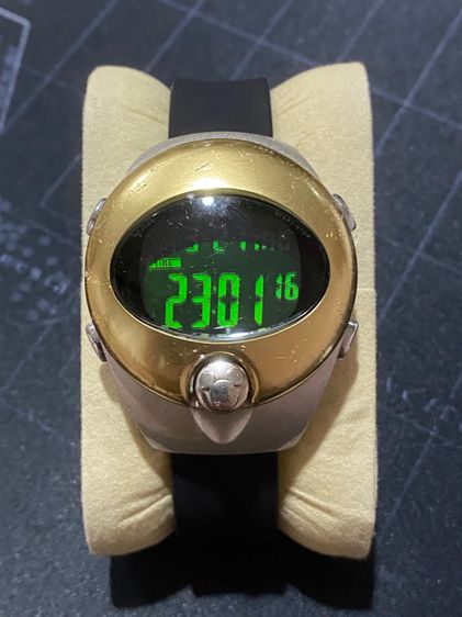 ทอง นาฬิกา Spoon alba สภาพสวย น่าสะสม แรไอเทมยุค90 ส่งฟรี