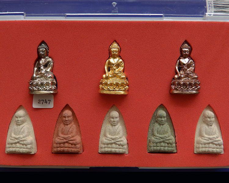 ชุดกรรมการ พระชัย หลวงปู่ทวด รุ่นตำหนักทอง หลวงปู่ทอง สุสังวโร วัดป่ากอสุวรรณ ครบชุด 8 องค์ จ.สงขลา พ.ศ. 2540 รูปที่ 10