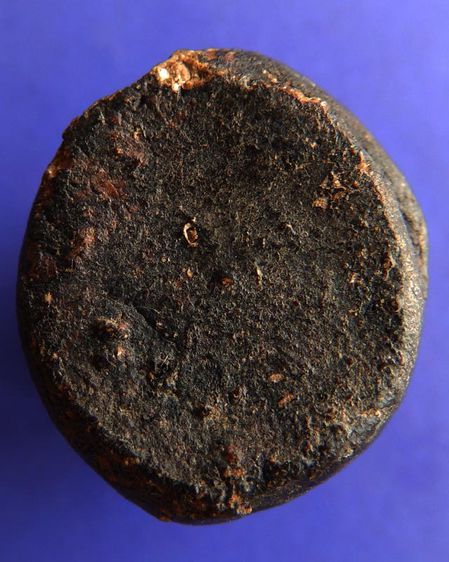 แท้ๆเก่าจริงๆ ปิดตาลอยองค์เนื้อผงลงรักเก่ามาก สูง 1 นิ้ว รูปที่ 3